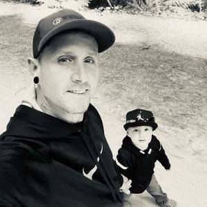 Meet your Posher, Chris